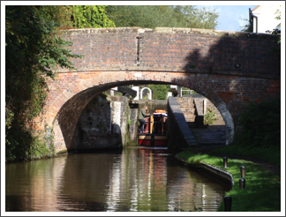Astwood Lane Bridge No 40: Worcester and Birmingham Canal