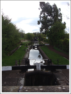 Crossing the Worcester & Birmingham Canal