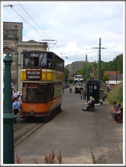 Tram 812