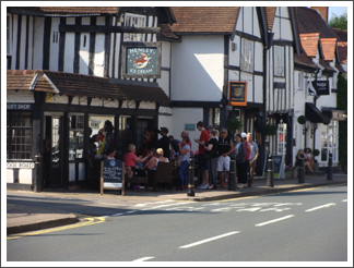 The queue for ice creams