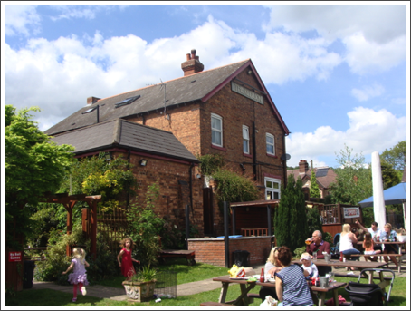 The Red Lion, Hopwas